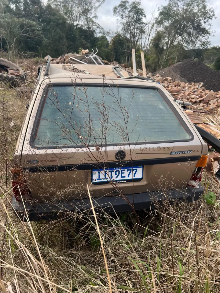 LOTE 002 - Um automóvel VW/PARATI ATLANTA CL 1.8, ANO/MOD. 1992