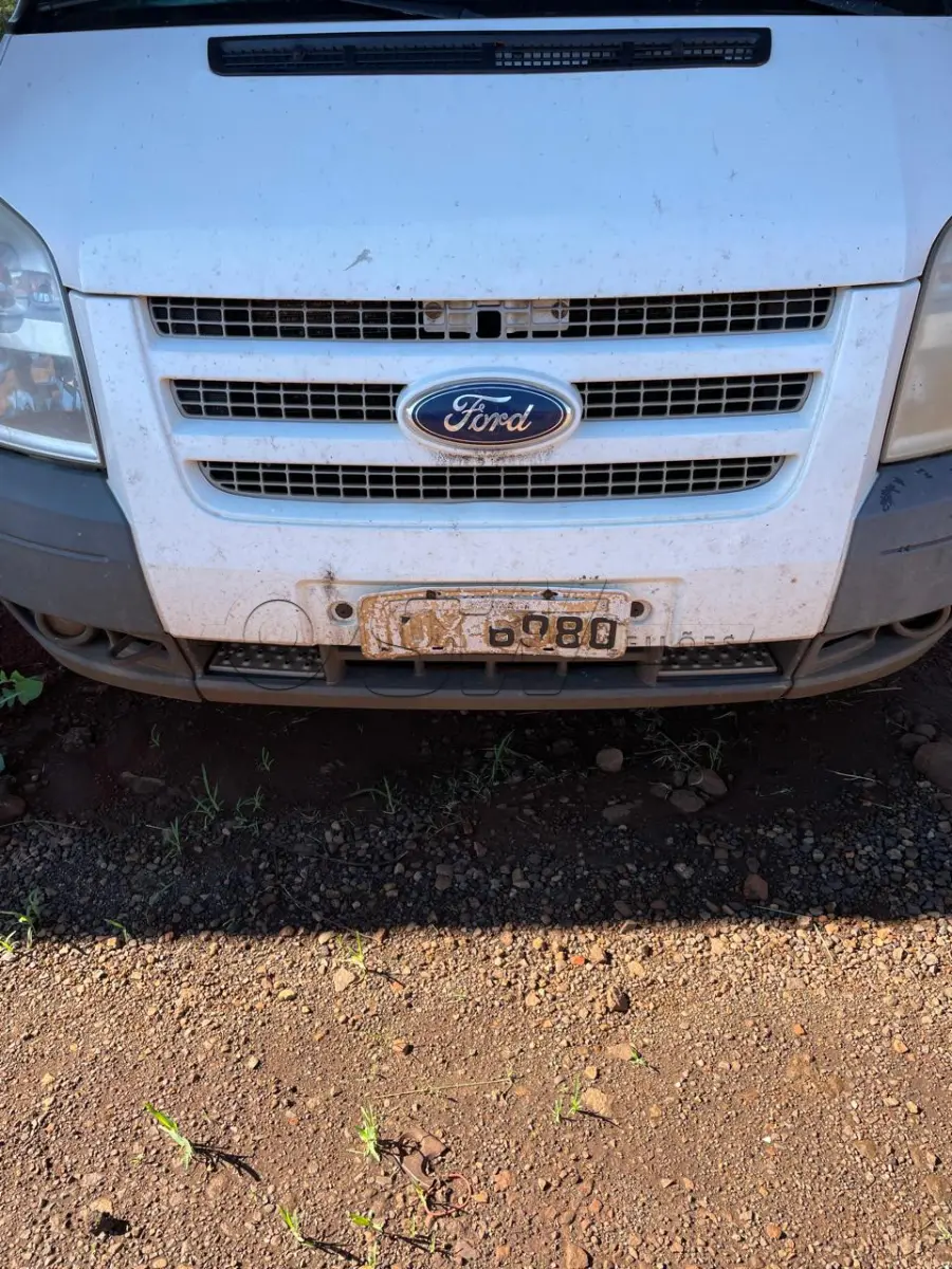 LOTE 005 - MICRO-ÔNIBUS FORD