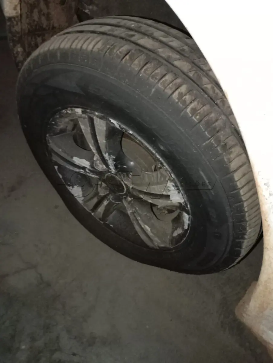 LOTE 005 - VW/GOL 1.0