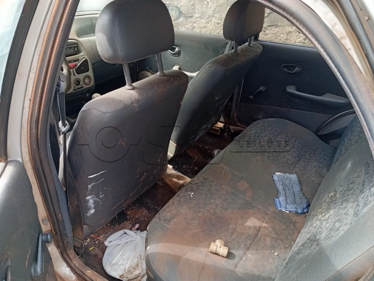 LOTE 003 - AUTOMÓVEL FIAT SIENA FIRE FLEX, Placas INO 6038, RENAVAM 00906720591