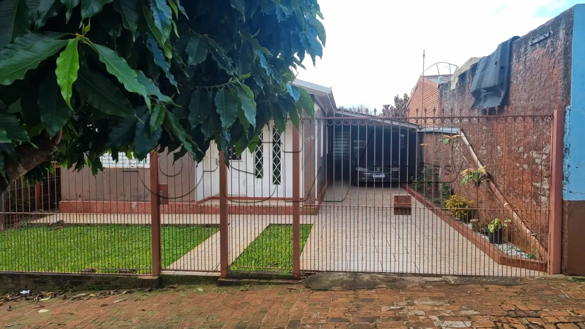 LOTE 001 - Edificação residencial em alvenaria