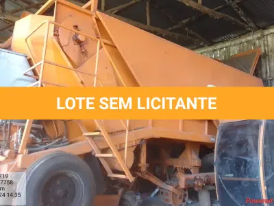 LOTE 004 - Plantadora de cana de açúcar picada.