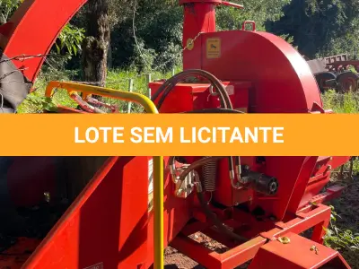 LOTE 010 - PICADOR DE GALHOS