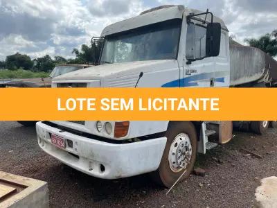 LOTE 002 - Caminhão Mercedes Benz