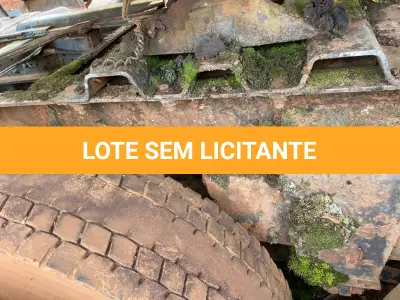 LOTE 002 - Caminhão Mercedes Benz