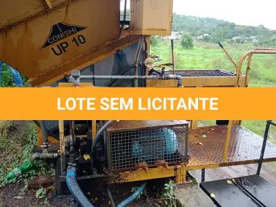 LOTE 003 - Usina de asfalto / Tanque Metálico
