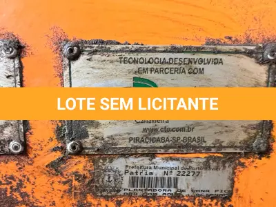 LOTE 004 - Plantadora de cana de açúcar picada.