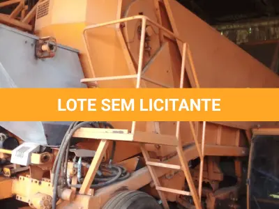 LOTE 004 - Plantadora de cana de açúcar picada.