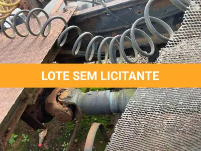 LOTE 002 - Caminhão Mercedes Benz