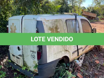 LOTE 004 - AUTOMÓVEL FIAT DOBLO