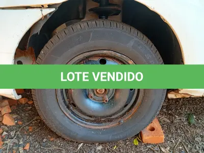 LOTE 031 - AUTOMÓVEL PASSAGEIRO, Placas DJF 4108, RENAVAM 00946375615