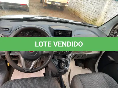 LOTE 003 - FIAT DOBLO