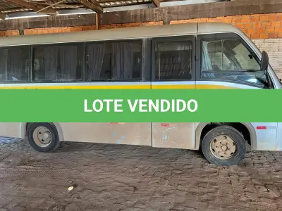 LOTE 015 - Ônibus MARCOPOLO/VOLARE V8 ON, ano/mod. 2005/2006, cor prata