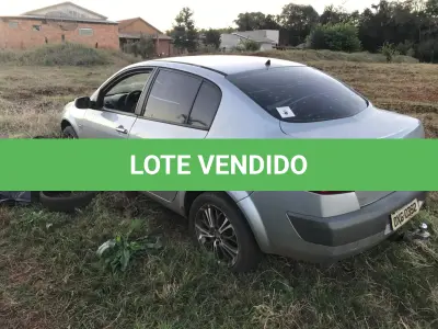 LOTE 001 - RENAULT MEGANESD