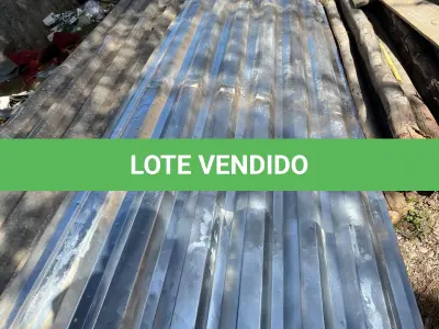 LOTE 005 - Folhas de telha de Aluzinco