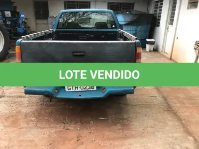 LOTE 001 - Caminhonete GM/S10