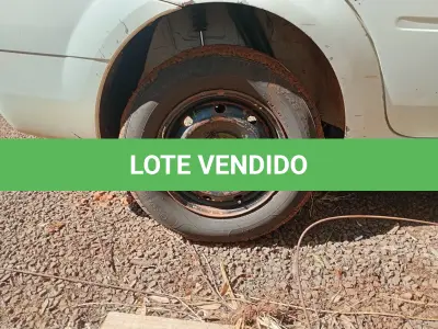 LOTE 031 - AUTOMÓVEL PASSAGEIRO, Placas DJF 4108, RENAVAM 00946375615
