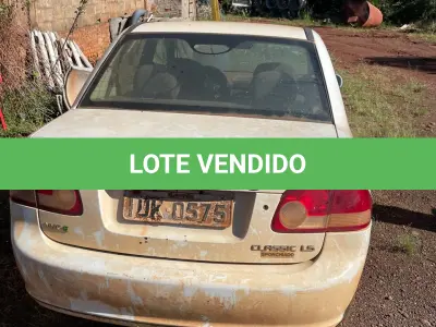 LOTE 001 - AUTOMÓVEL CORSA CLASSIC