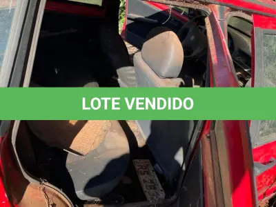 LOTE 002 - AUTOMÓVEL FIAT UNO