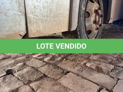 LOTE 015 - Ônibus MARCOPOLO/VOLARE V8 ON, ano/mod. 2005/2006, cor prata