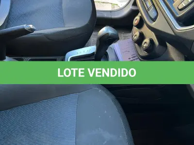 LOTE 012 - automóvel Chevrolet/Spin 1.8 AT LT7, placa JBO1D99. Cor Branca