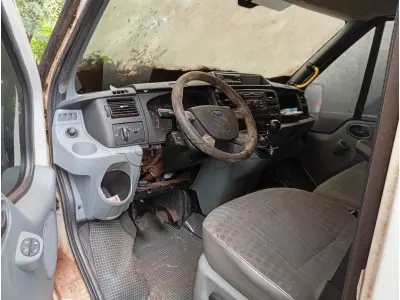 LOTE 007 - PASSAGEIRO MICRO-ÔNIBUS (VAN) FORD TRANSIT TCA MIC, Placas IVE 0558, RENAVAM 00600389472