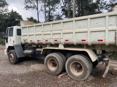 LOTE 016 - Caminhão FORD/CARGO 2422 E, Placa IOP8339, ano/mod. 2008, cor branca