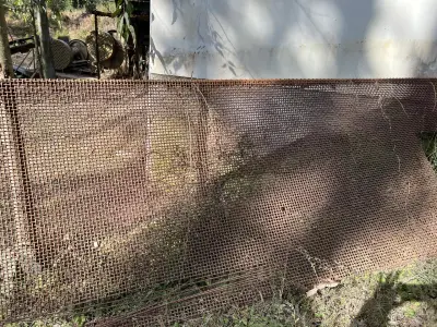 LOTE 018 - sucatas de peneiras e mandíbula para britagem