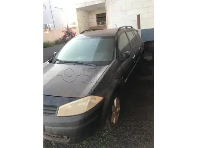 LOTE 002 - RENAULT MEGANEGT DYN 20A, de cor Preta, ano/modelo 2007/2008, combustível Gasolina, Placa IXM4A04, renavam 946683980.