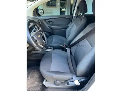 LOTE 012 - automóvel Chevrolet/Spin 1.8 AT LT7, placa JBO1D99. Cor Branca