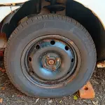 LOTE 031 - AUTOMÓVEL PASSAGEIRO, Placas DJF 4108, RENAVAM 00946375615