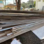 LOTE 005 - Folhas de telha de Aluzinco