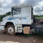 LOTE 002 - Caminhão Mercedes Benz