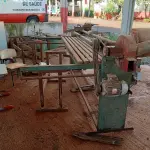 LOTE 019 - CONJUNTO PARA MARCENARIA COMPOSTO POR: a) LIXADEIRA PROFISSIONAL- marca CVL, motor WEG trifásico, modelo 90L1192, 3cv