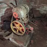 LOTE 020 - BOMBA PARA LAVAGEM DE VEÍCULOS, com motor de 3 CV, marca EBERLE, nº 0203 sem uso, está estragada.
