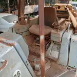 LOTE 010 - MÁQUINA RODOVIÁRIA - TRATOR ESTEIRA, marca KOMATSU modelo D41E-6,