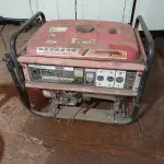 LOTE 026 - 01 GERADOR  DE ENERGIA